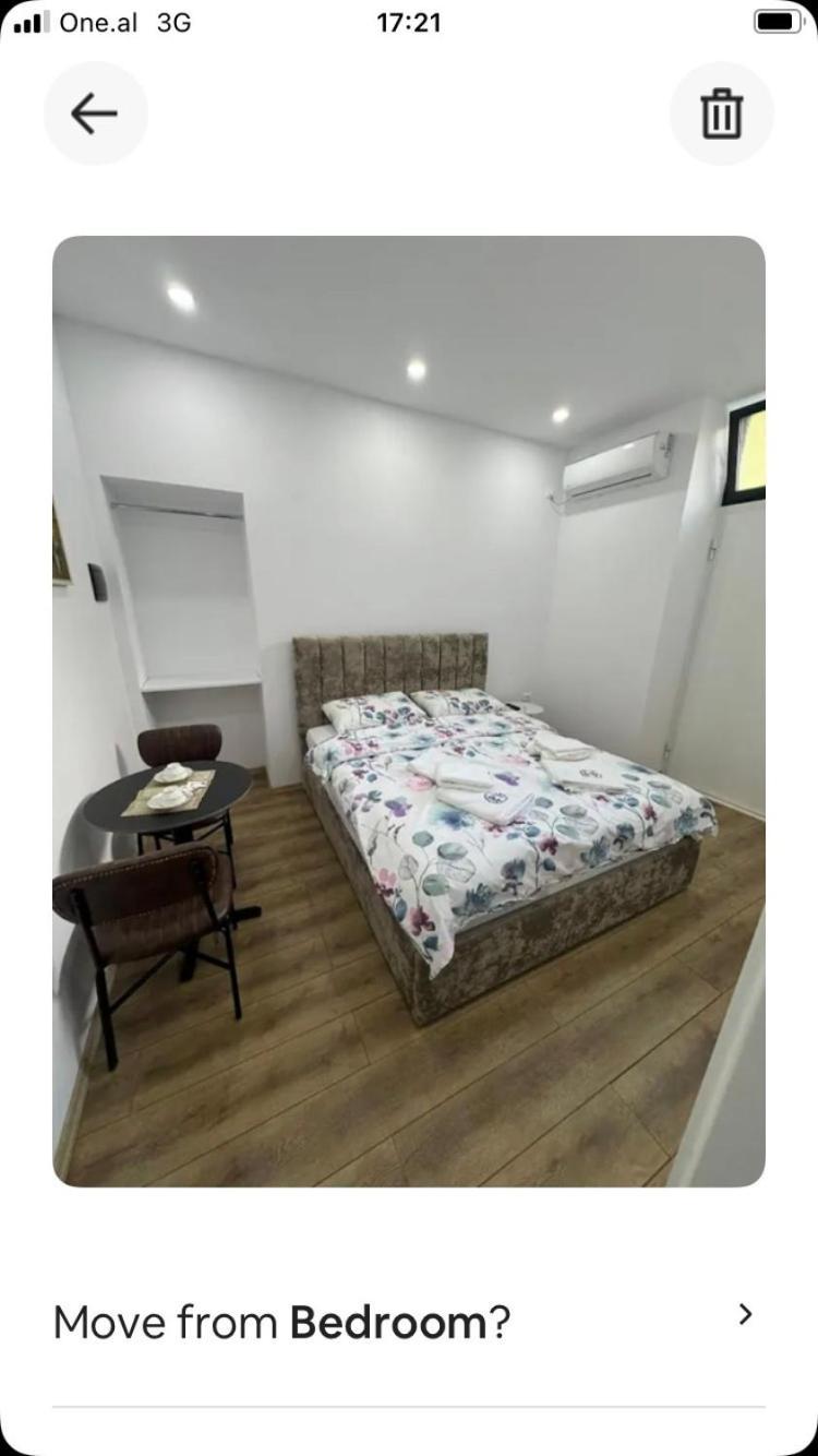 Vila 21 At Blloku Area Tiranë Eksteriør bilde